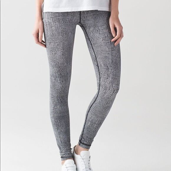 Lulu Lemon Wunder Under Patterned Leggings - Picture 1 of 5
